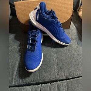 Nike New Balance Blue Athletic Shoes
